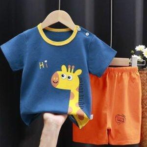 Boys Half sleeve Tees & short pants Giraffe